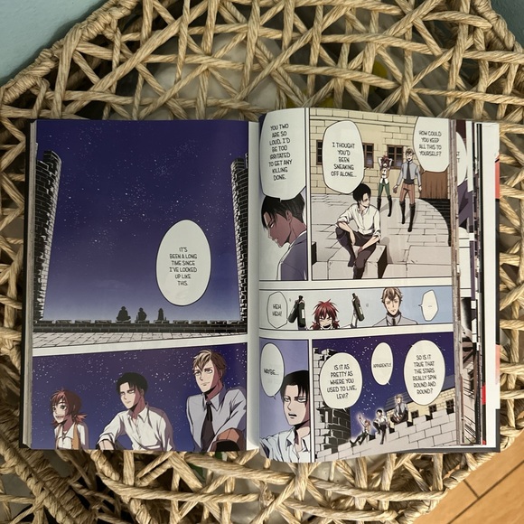 ATTACK ON TITAN NO REGRETS MANGA - Picture 4 of 9